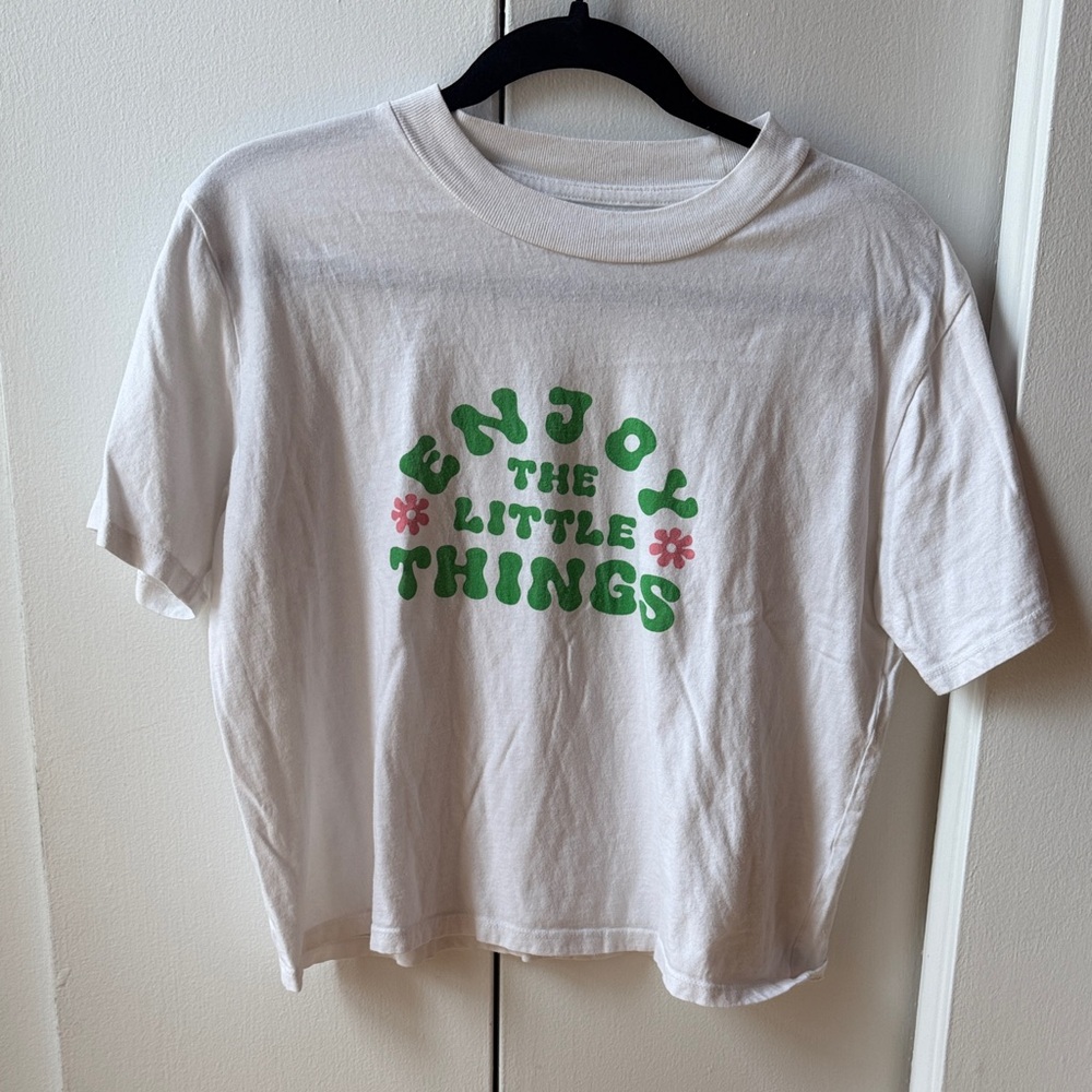 Enjoy the Little Things Cropped Tee